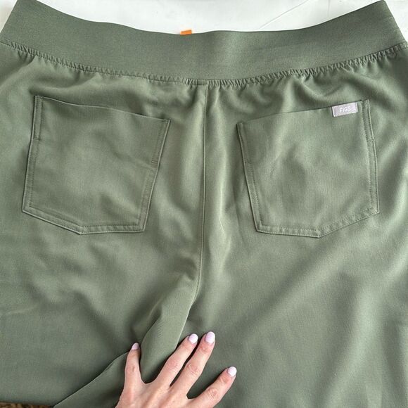 Figs Womens Zamora Jogger Scrub Pants‎ Olive Green Size XXL/P Nursing Medical - Picture 8 of 16